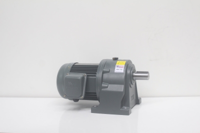 Động cơ giảm tốc WANSHSIN Chân đế 1.5kw 1/30